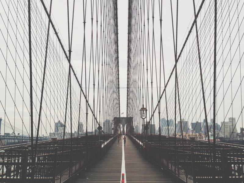 Veicolo Waymo robotaxi in città